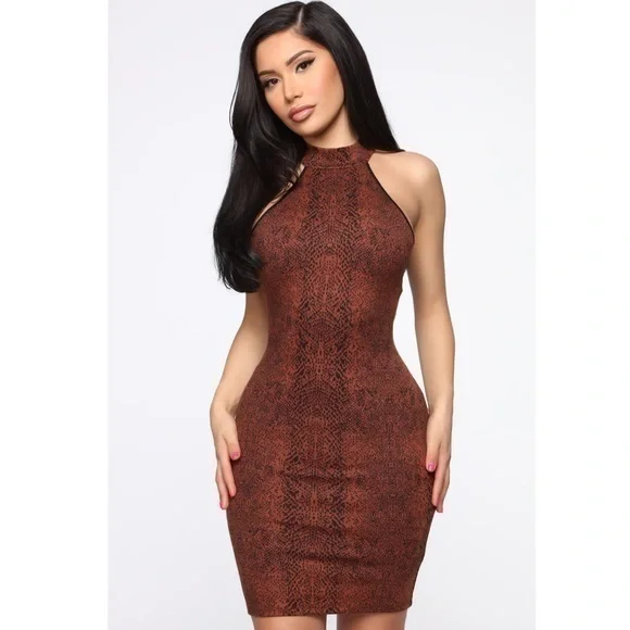 Fashion Nova Dress - Picture 2 of 4
